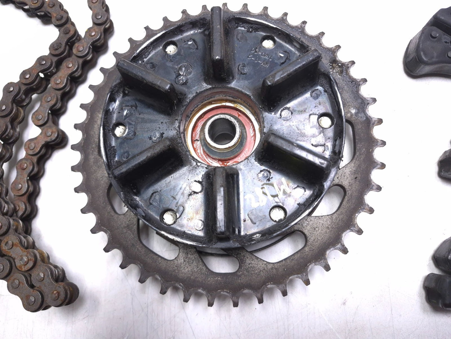 2016 Yamaha Yzf R3 Rear Sprocket & Drive Chain Set OEM