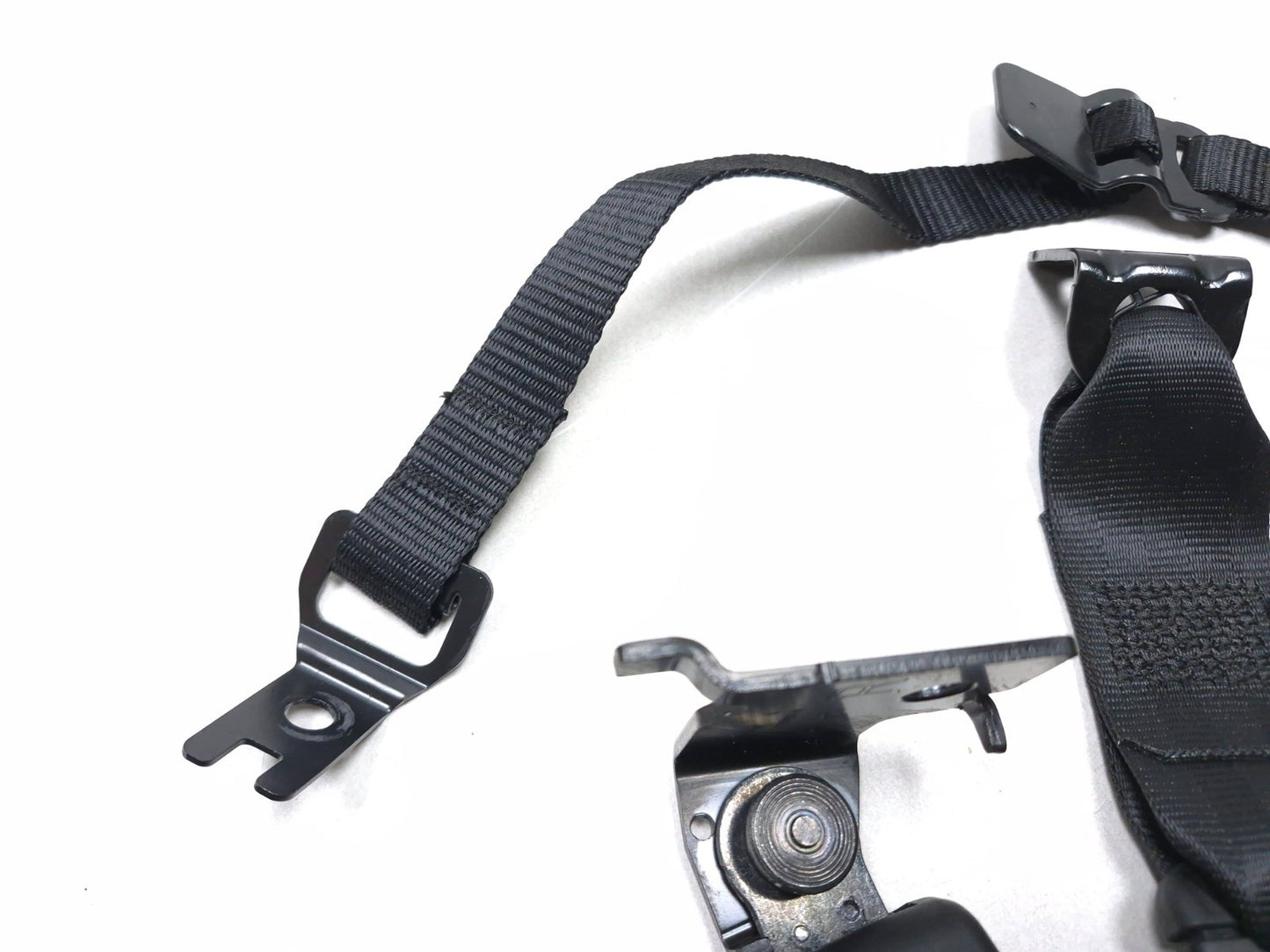 2021 Alfa Romeo Giulia Rear Seat Belt Buckle Oem✅