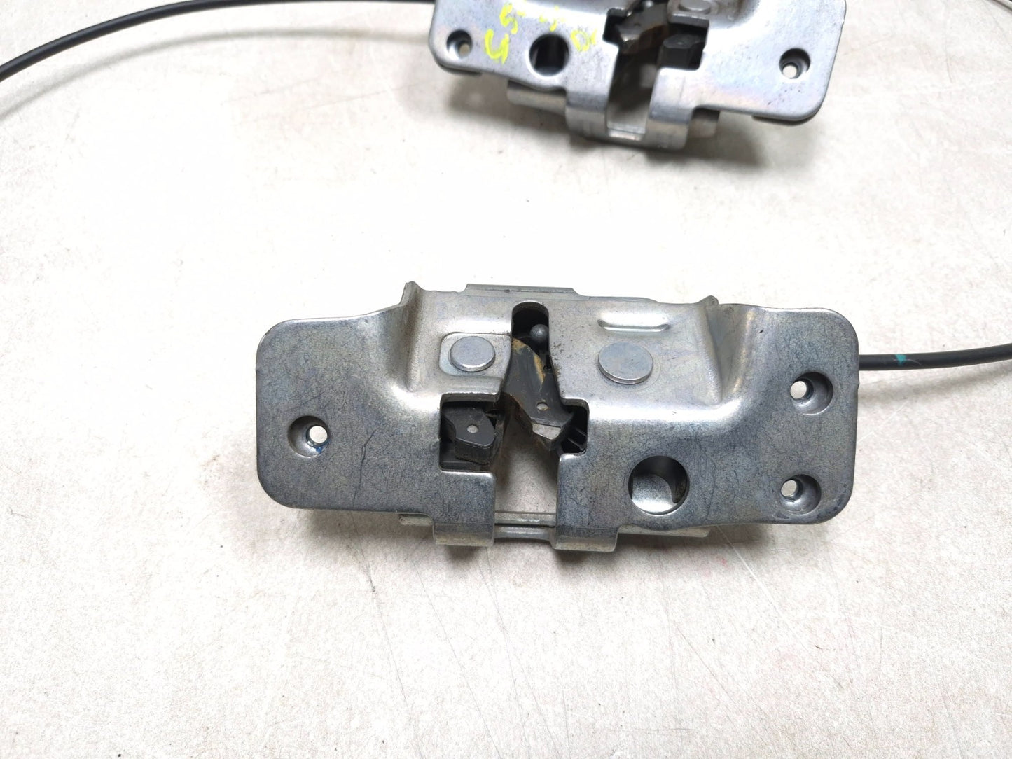 2013 Dodge Grand Caravan Sliding Door Lock Latch Left & Right Pair Oem✅