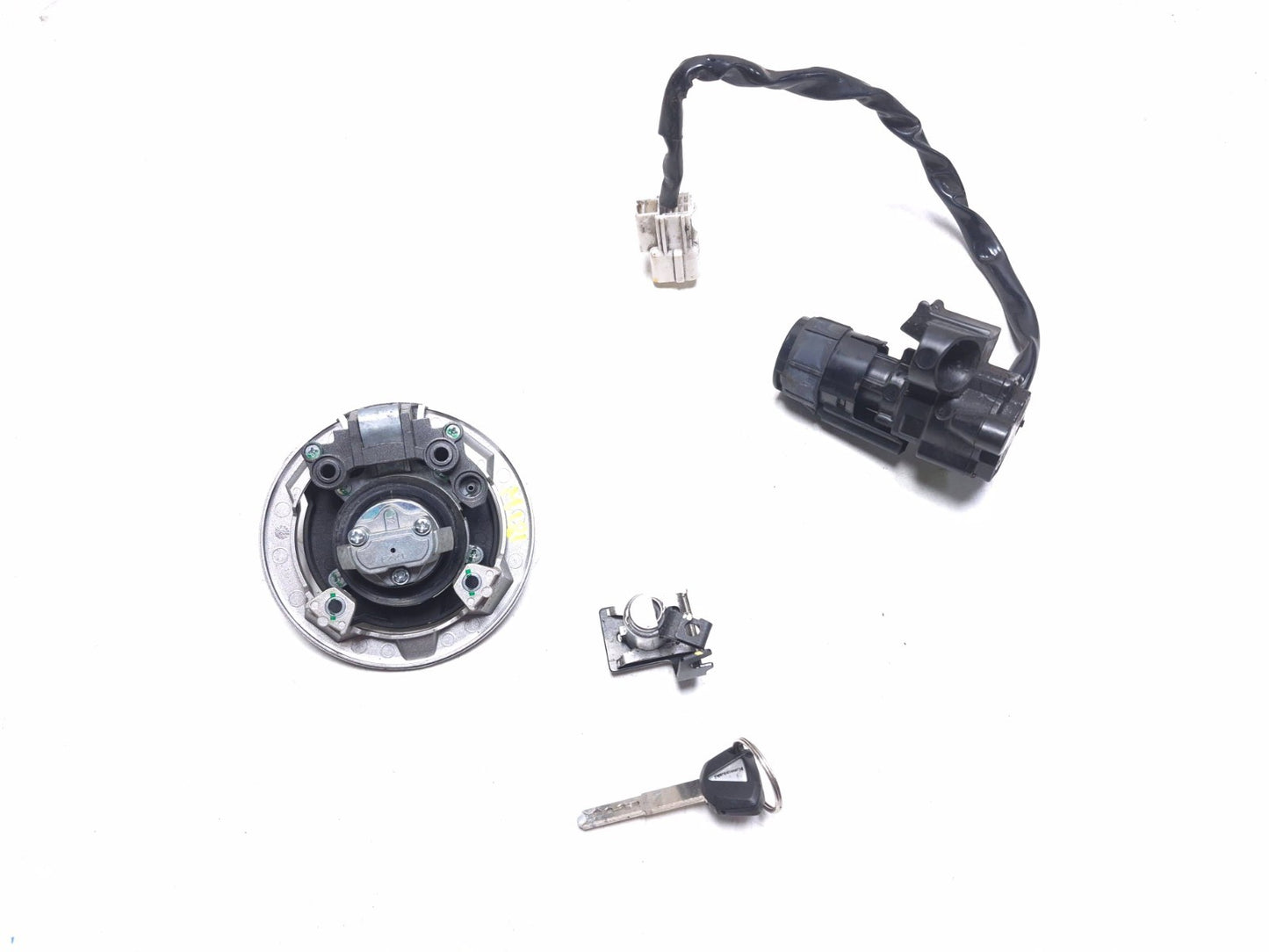 2023 Kawasaki Er400 Z400 Ignition Set Key Lock Fuel Tank Cap OEM