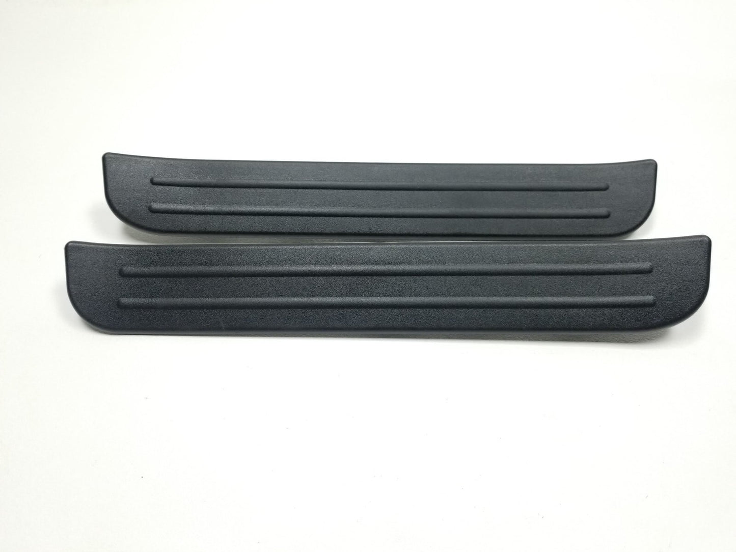 2009 Mazda Cx-7 Door Scuff Step Plate 4pcs OEM