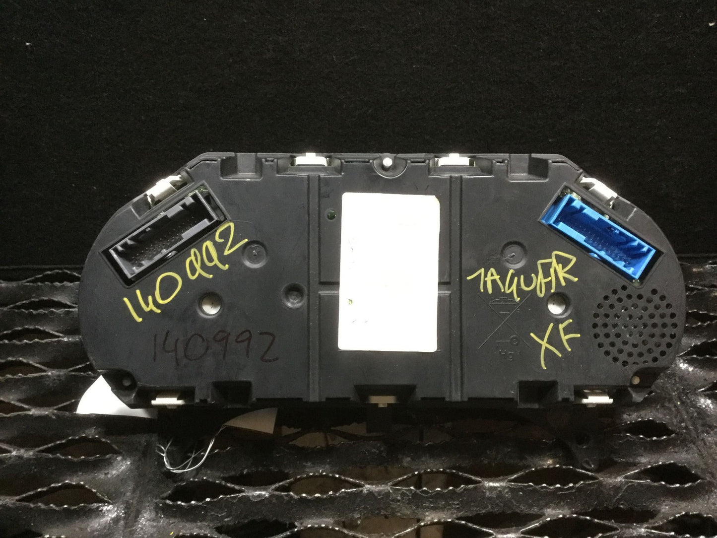 2010 Jaguar XF Instrument Cluster Speedometer OEM