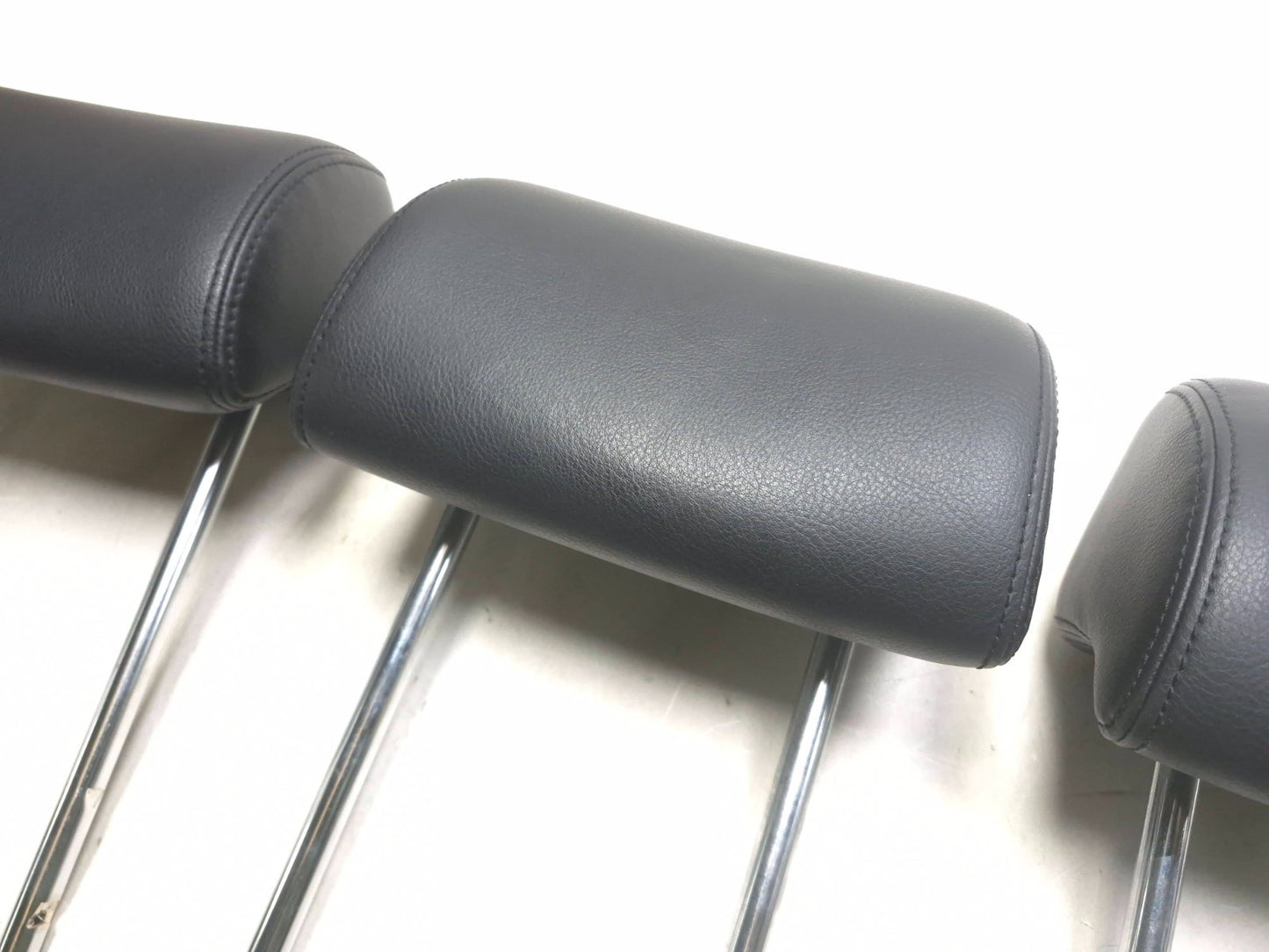 2011 Volkswagen Tiguan Rear Seat Headrest 3pcs OEM