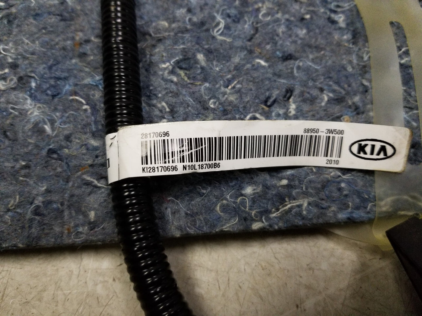 2011 - 2013 Kia Sportage Front Seat Occupant Weight Mat Passenger Right  OEM