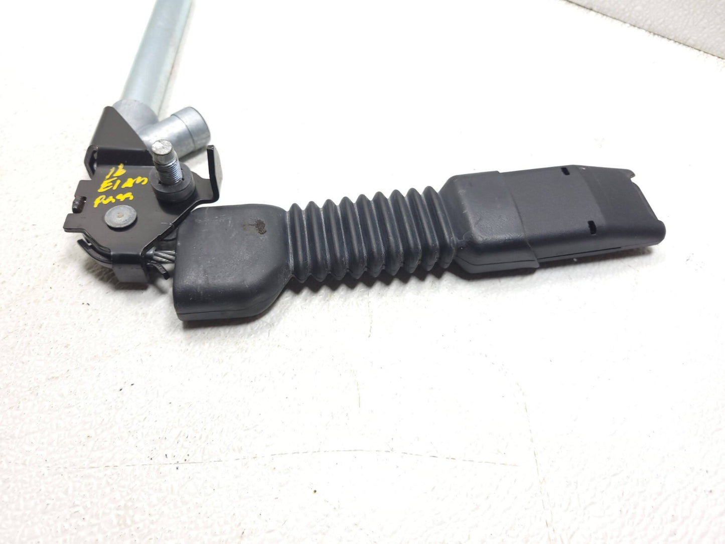 14 15 16 Hyundai Elantra Seat Belt Pretensioner Front Passenger Side Right OEM