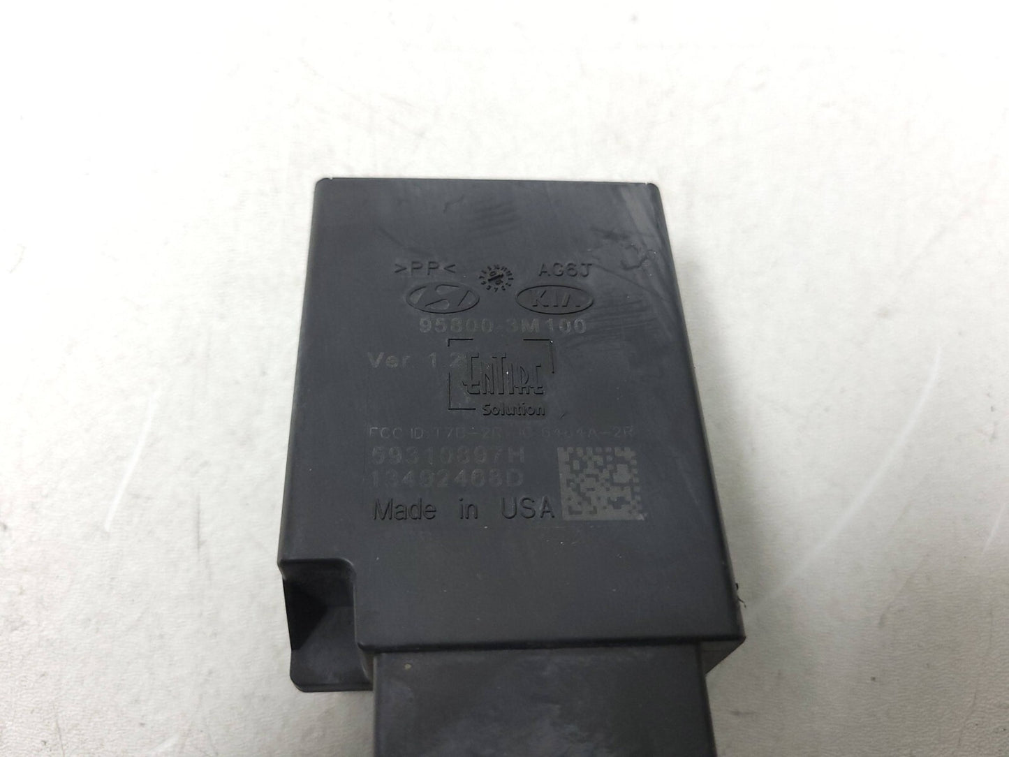 09-14 Hyundai Genesis Tpms Tire Pressure Module 95800-3m100 OEM Sedan