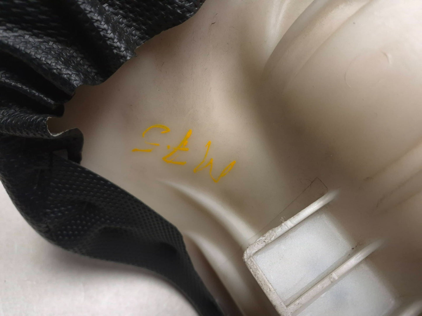 2001 Suzuki Gsx 750f Katana Seat OEM