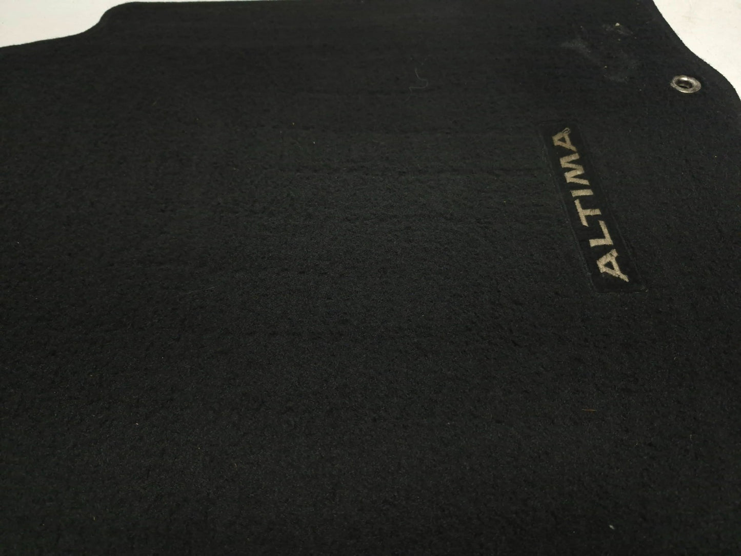 2018 Nissan Altima Floor Mat Carpet Front & Rear 4pcs OEM