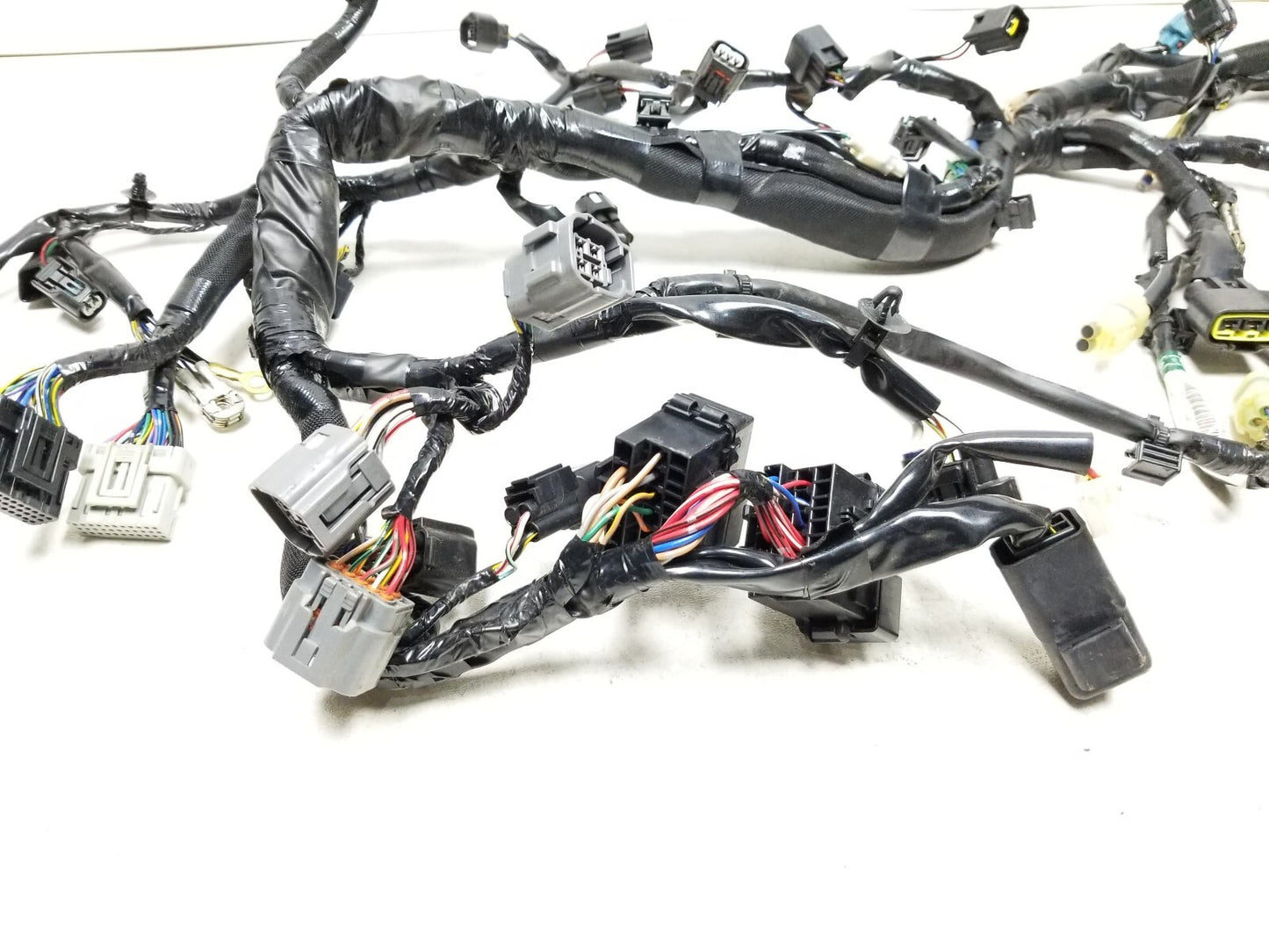 2015-2018 Kawasaki Klz1000 Versys 1000 Main Wire Wiring Harness 26031-1750 OEM
