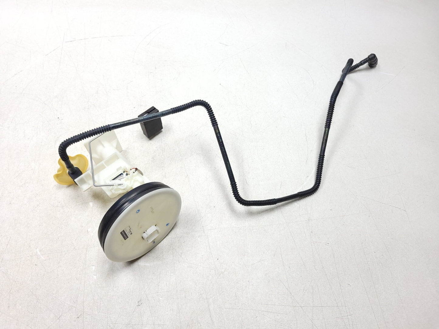 13 - 16 Scion Fr-s Frs Fuel Pump W/ Level Sensor OEM