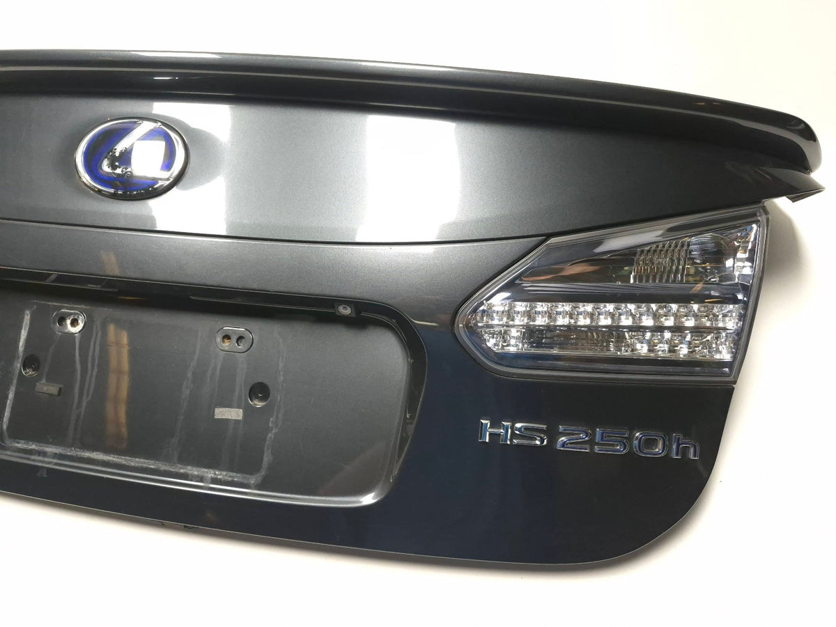 2010 Lexus Hs250h Rear Trunk Lid Decklid W/spoiler OEM 64401-75100