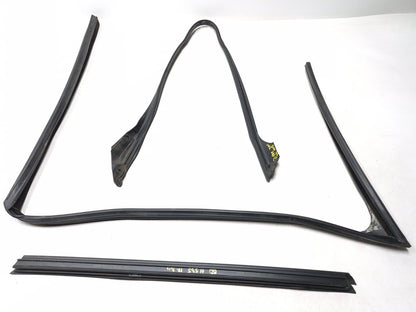 2011 BMW 535i F10 Front Door Window Belt Weatherstrip Seal Passenger Side Rh OEM
