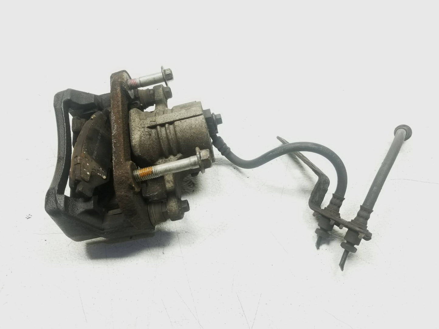 2011 Cadillac CTS Rear Brake Caliper 2pcs OEM