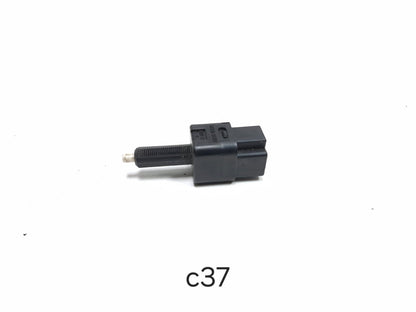 2011 Nissan Juke Brake Pedal Tail Light Stop Lamp Switch OEM