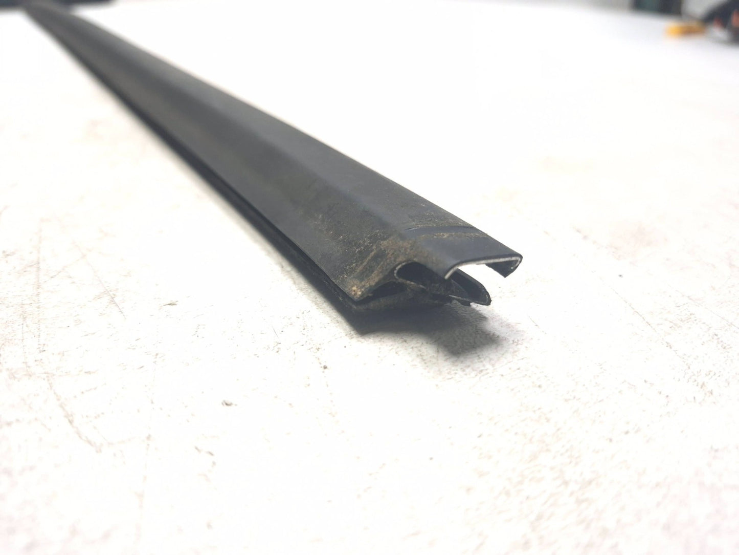 2015 Nissan Juke Door Weatherstrip Front Driver Side Left OEM