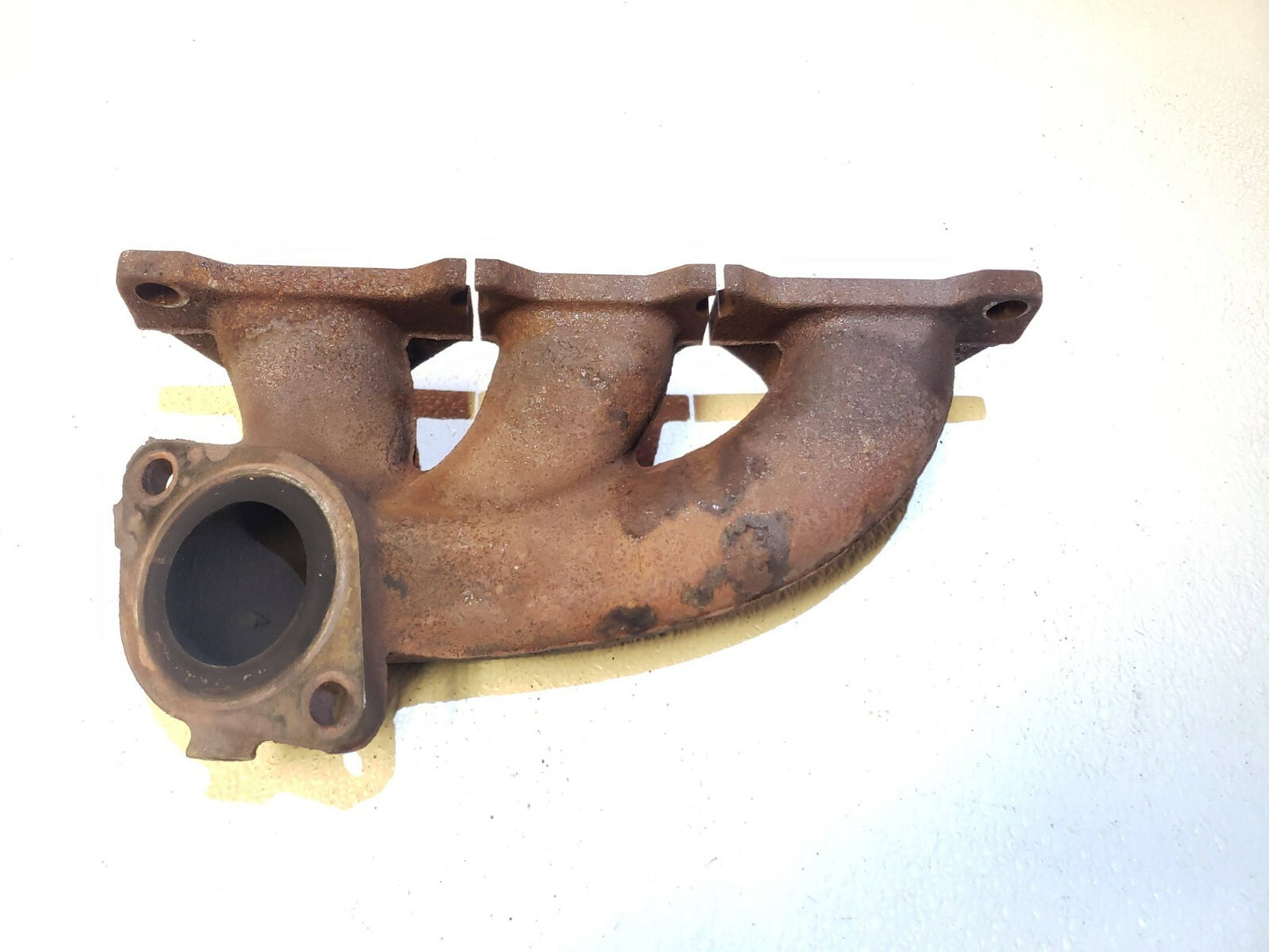 2009 Cadillac CTS Exhaust Manifold 2pcs OEM