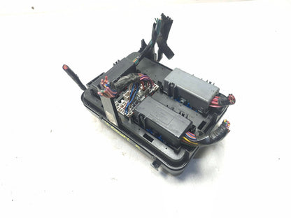 2010 Chevrolet GMC Equinox Terrain Fuse Relay Box 2.4l OEM