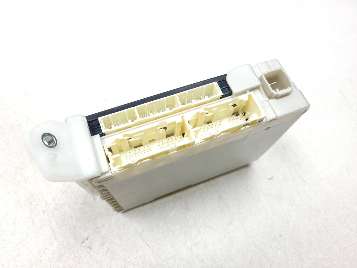 13 -16 Scion Fr-s Frs Integrated Unit Module Fuse Box 88281ca220 OEM