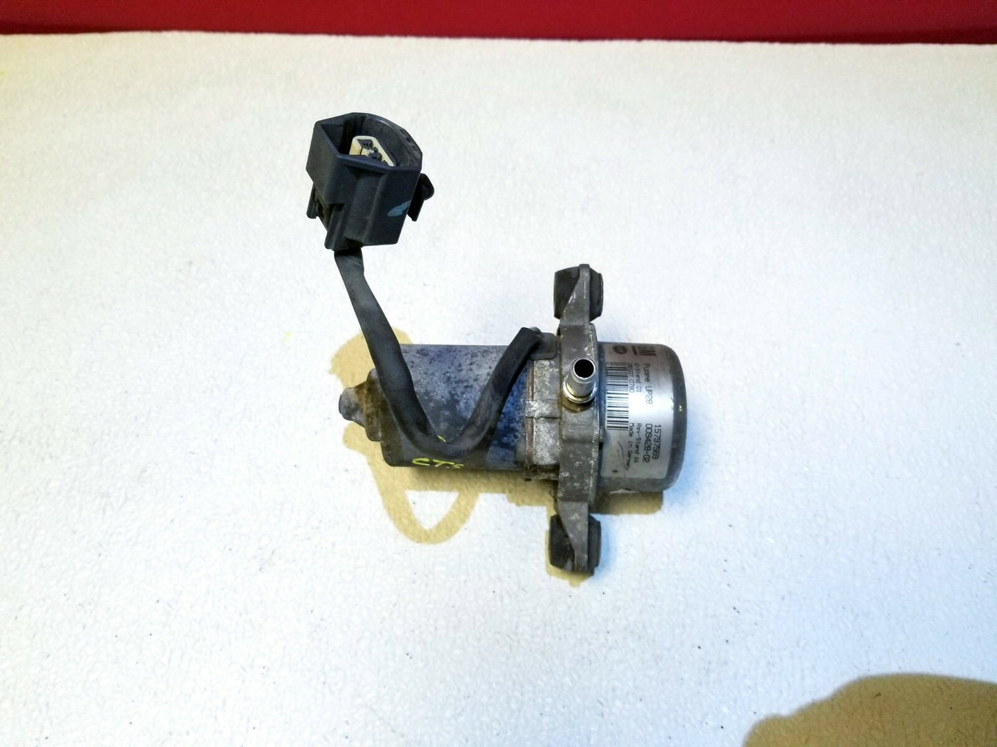 08 09 10 11 12 13 Cadillac CTS 3.6l Auxiliary Brake Booster Vacuum Pump OEM