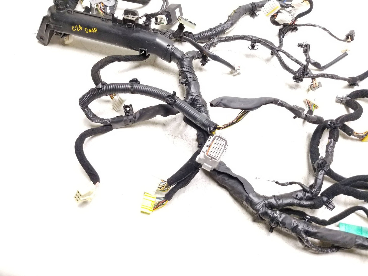 2014 - 2019 Kia Soul Dashboard Instrument Panel Wiring Harness OEM