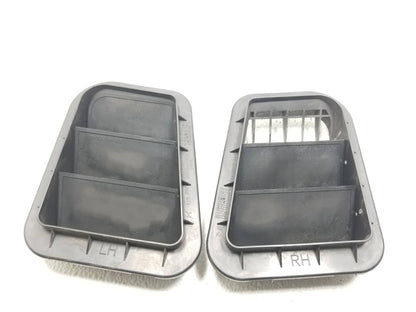 12 13 14 15 Kia Rio Quarter Panel Pressure Vent Pair OEM