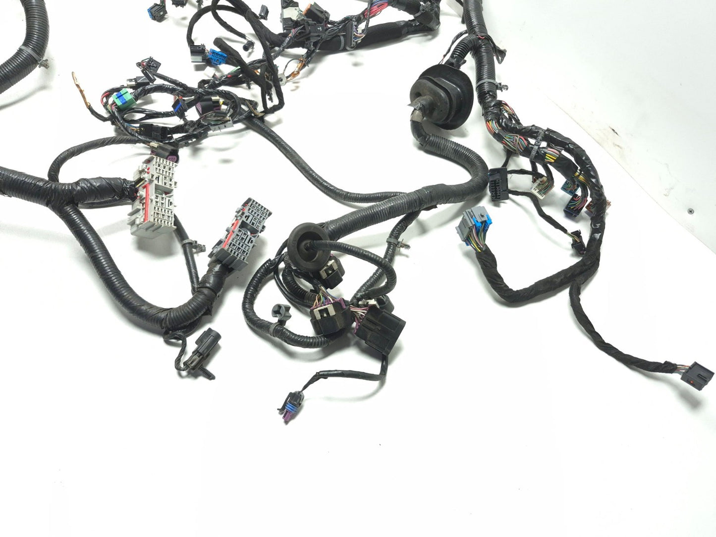 2013 Chevrolet Impala Under Hood Wire Harness 22873471 OEM