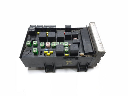 2005 Dodge Grand Caravan Fuse Box 05144505ab OEM