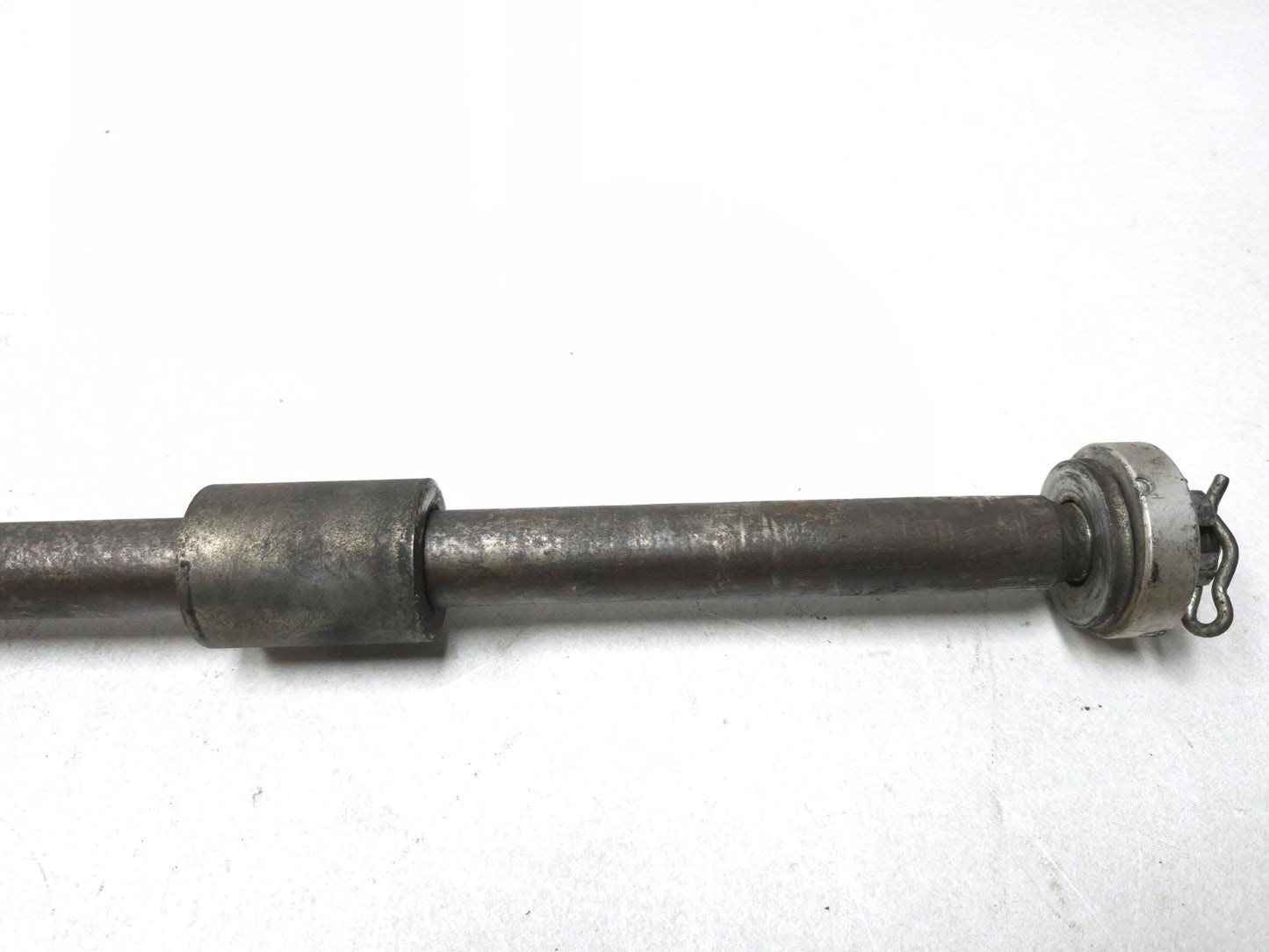 2003 Harley-davidson Fxdl Anniversary Dyna Rear Wheel Axle & Cover OEM