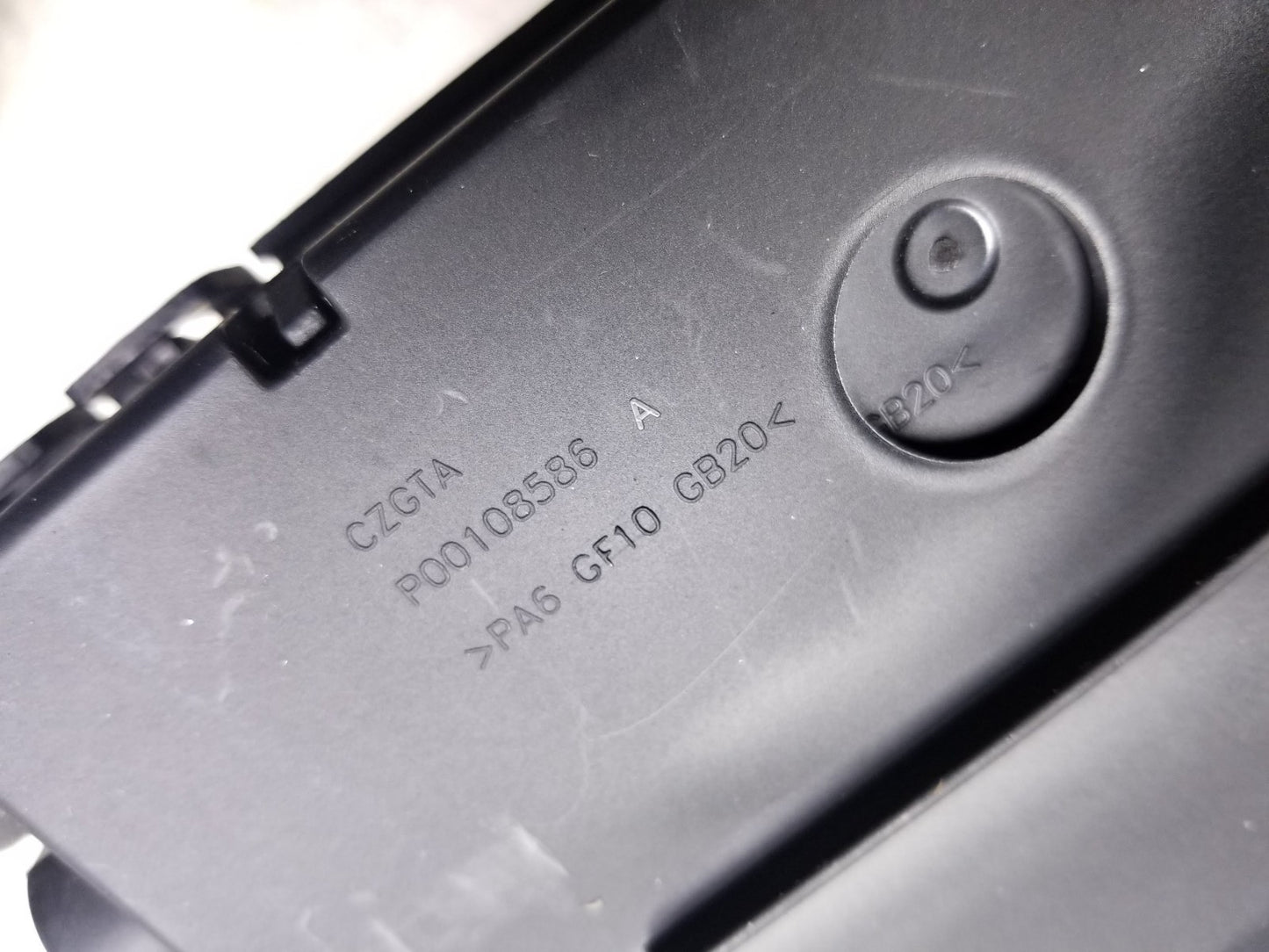 2017 Jaguar Xe Battery Prefuse Box Assembly OEM Hx73-14516-aa