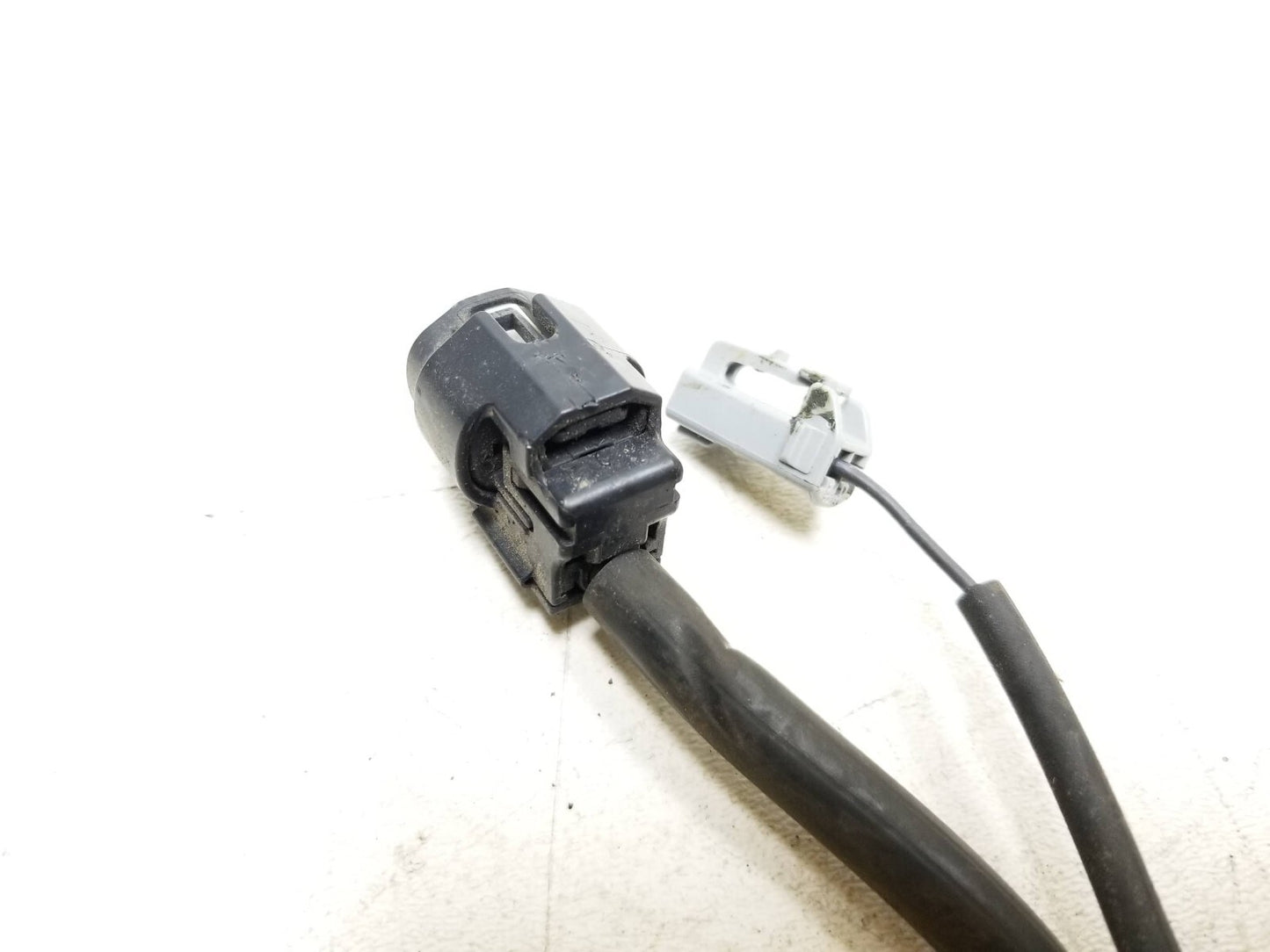 2007-2011 Toyota Camry  Chassis Sensor Cable 90480-18012 OEM