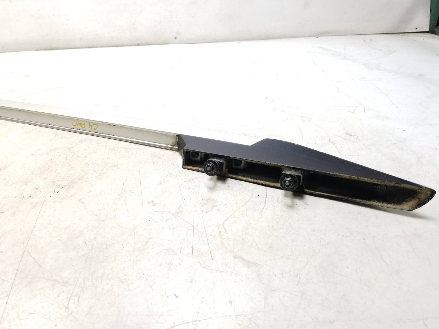 2011 Cadillac SRX Luggage Roof Rack Rail Left & Right OEM