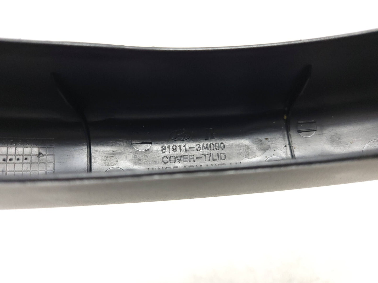 09-14 Hyundai Genesis Trunk Hinge Cover Trim Pair OEM Sedan