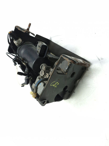 2013 Cadillac Escalade Esv Air Suspension Compressor Pump OEM