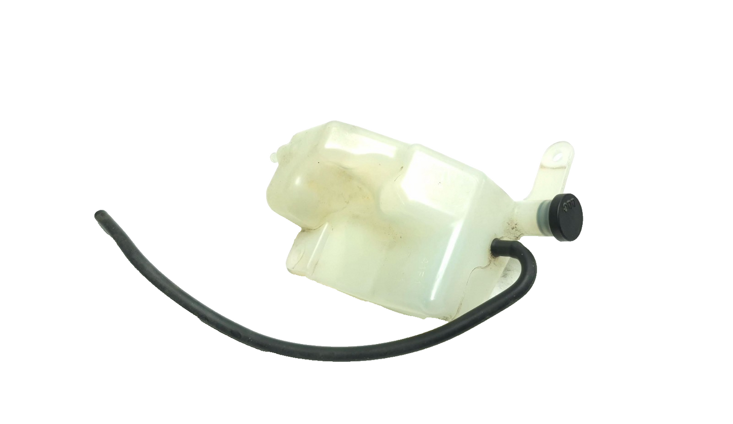 2013 Suzuki Vl800 Boulevard C50 Coolant Reservoir Tank OEM