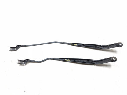 2014 Fiat 500l Windshield Wiper Arm Pair OEM