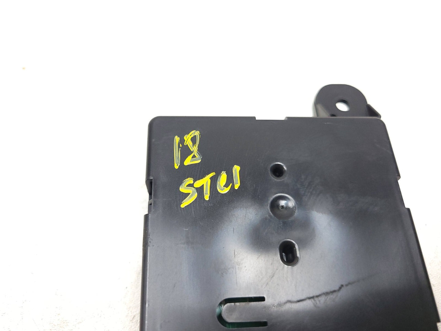 2018 Alfa Romeo Stelvio A/c Heater Blower Motor Control Module OEM