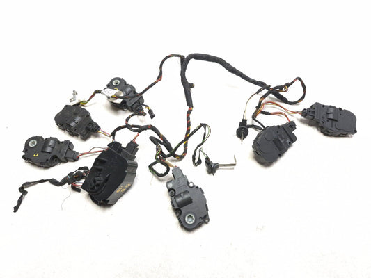 2008 BMW 128i HVAC Heater Flap Vent Motor Actuator W/ Wire Harness OEM