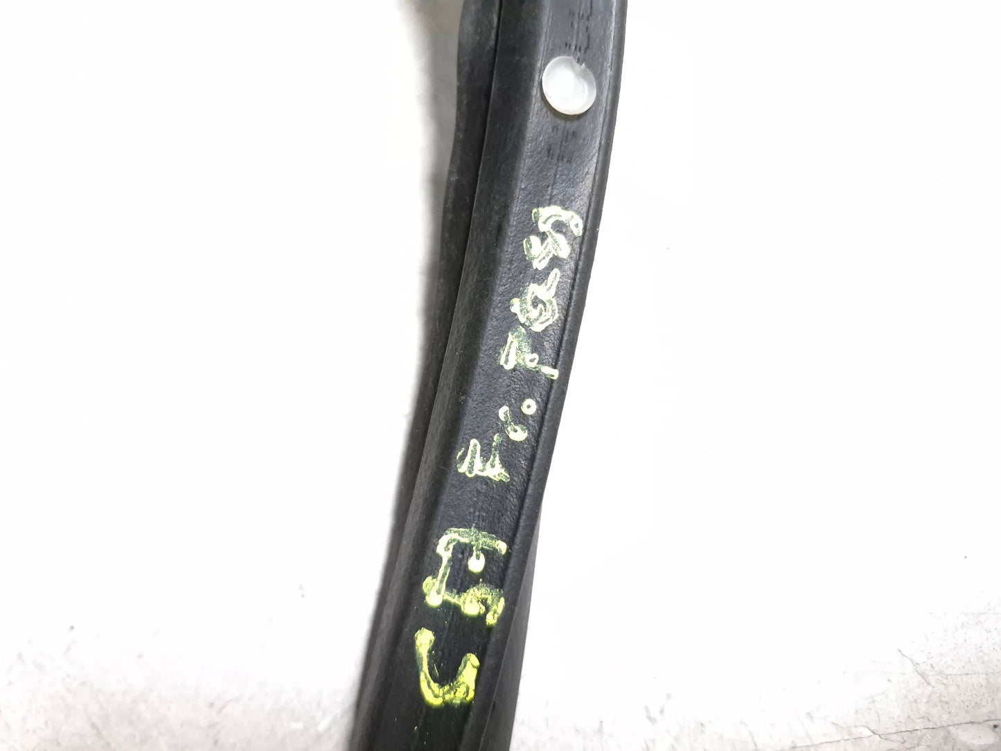 2010 Nissan Maxima Front Right Door Weatherstrip Seal OEM