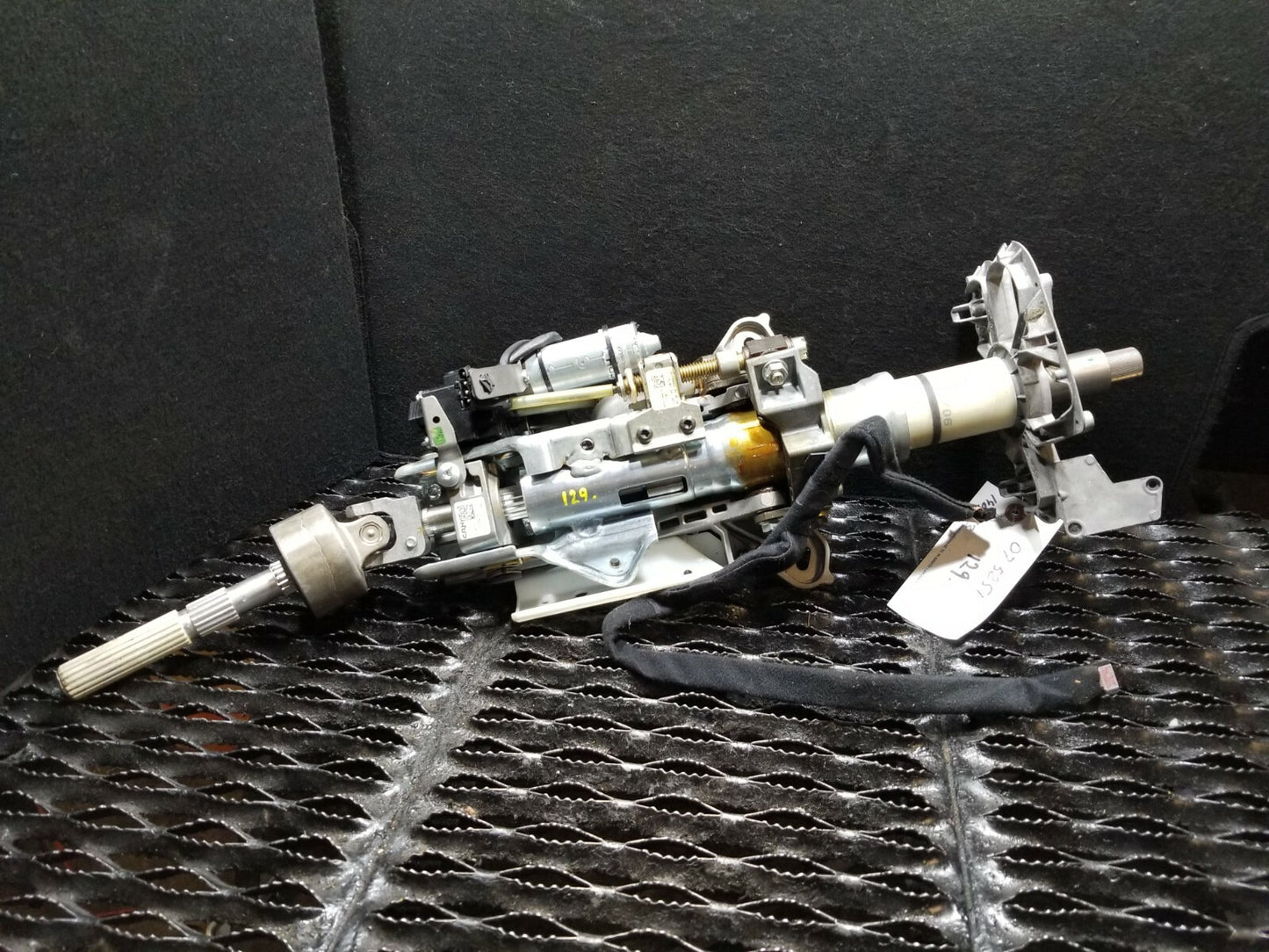 2007 BMW 525i E60 Steering Column OEM