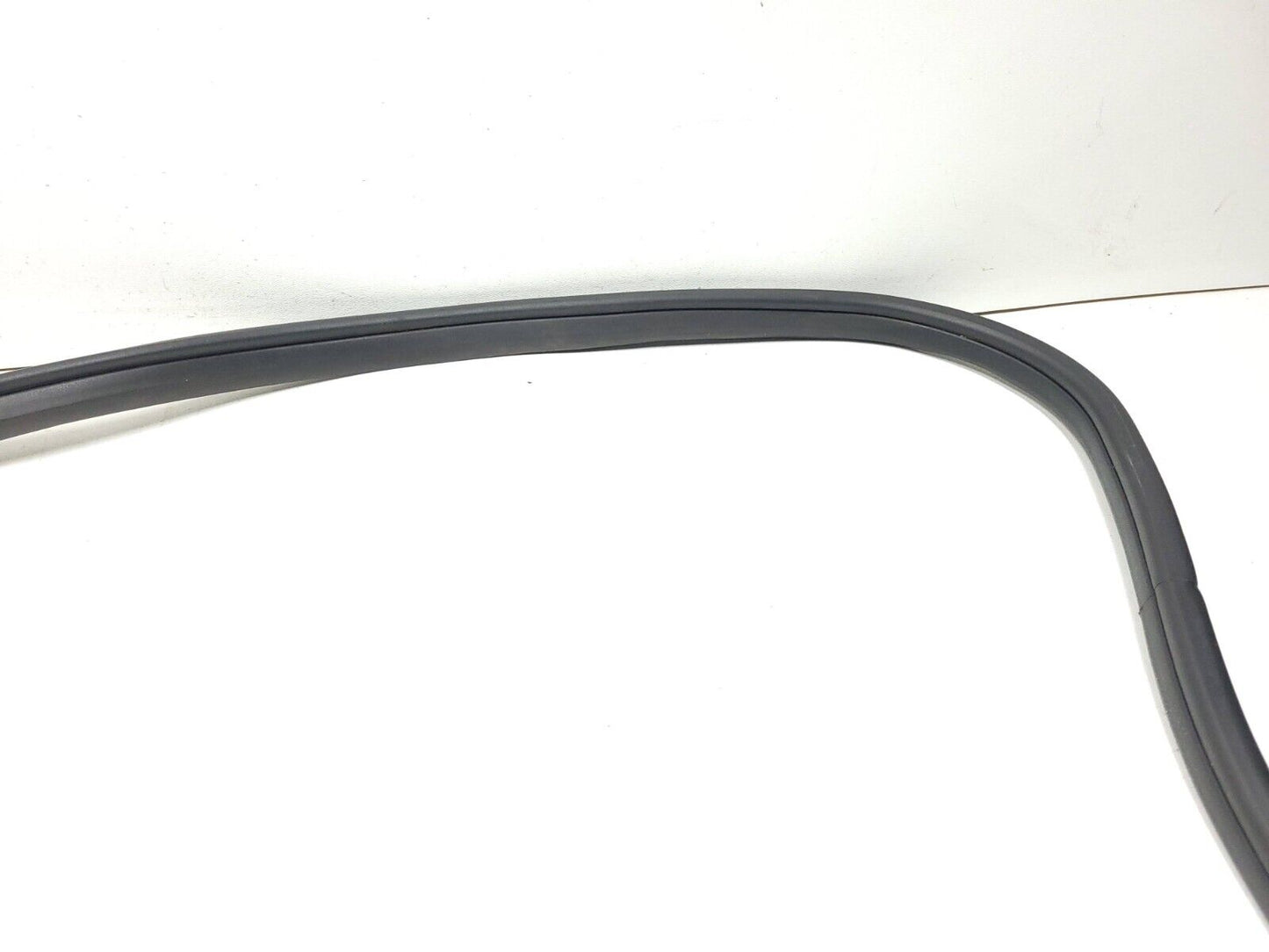 07-13 Bmw X5 E70 Rear Door Wheatherstrip Seal Driver Side Left OEM
