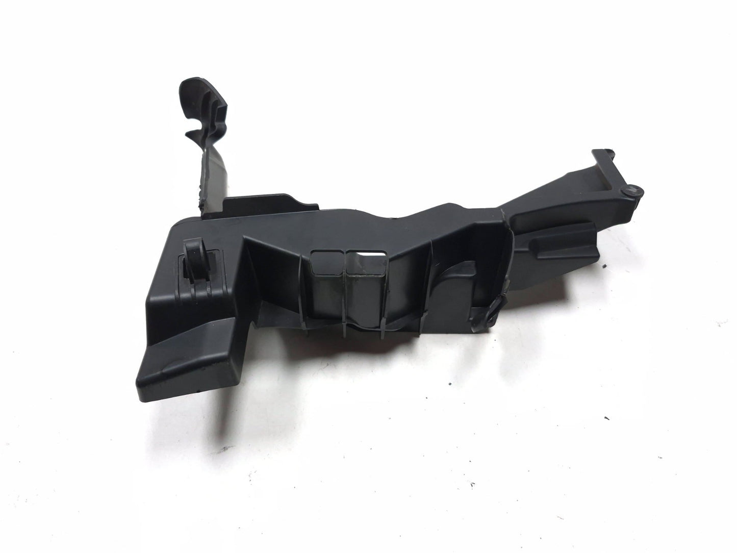 2017 Ford Transit Connect Xl Air Baffle Cover Front Left OEM