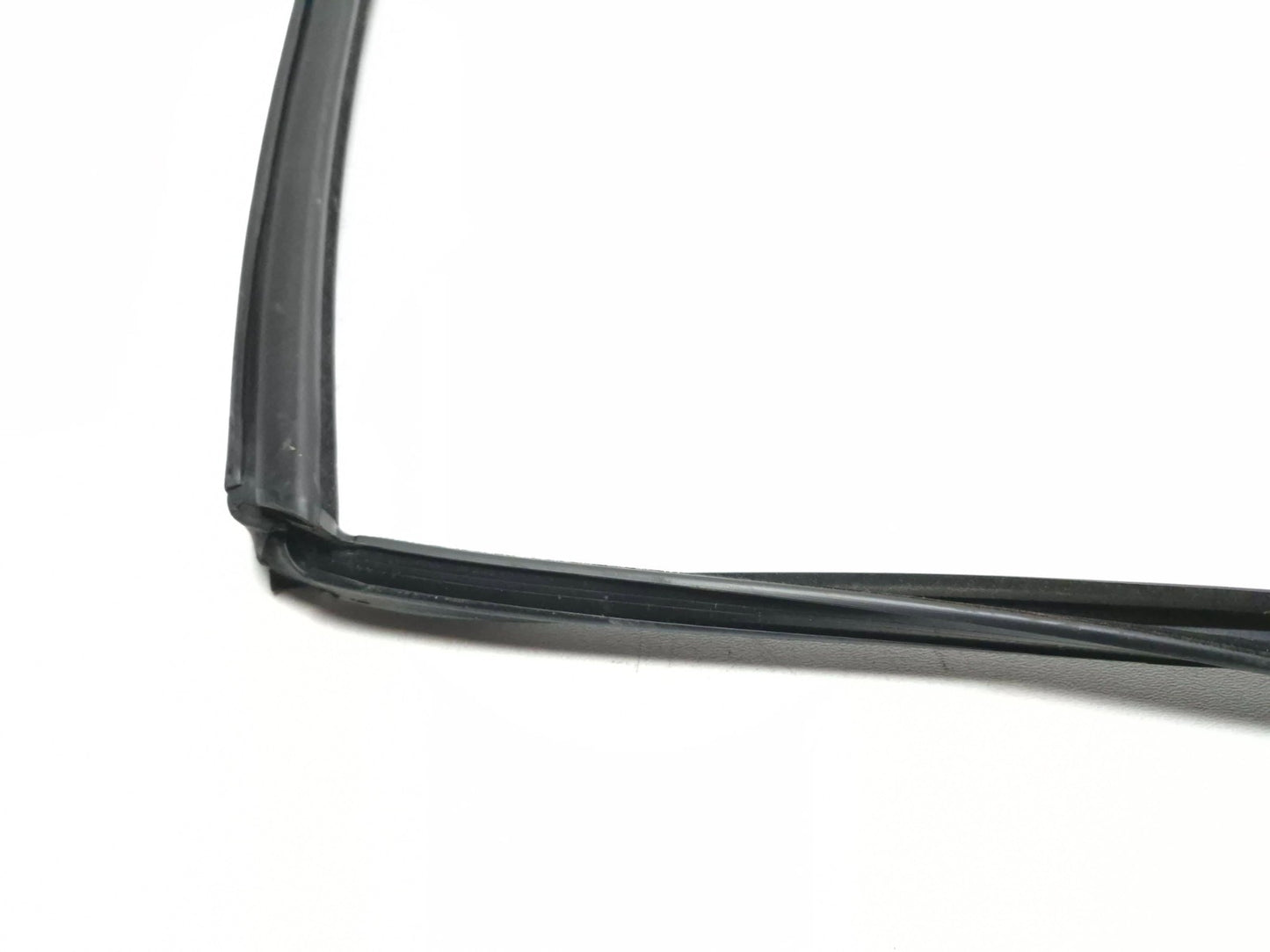 2017 Ford Transit Connect Front Driver Door Seal Weatherstrip 4pcs OEM