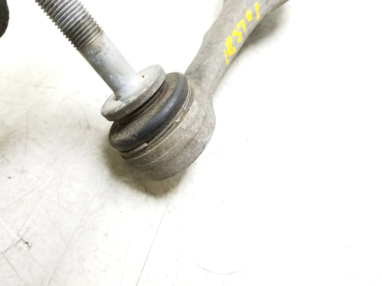 2017-2023 Alfa Romeo Stelvio Rear Control Arm Passenger Side Right Set 4pcs OEM