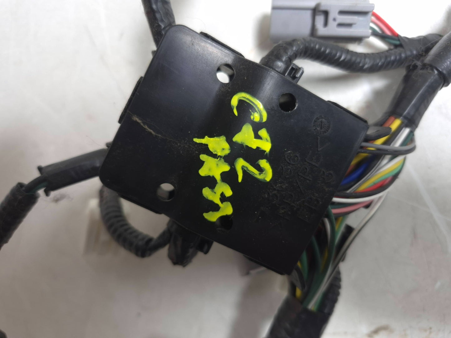 2009 Lexus IS250 Seat Wire Wiring Harness Front Passenger Side Right OEM
