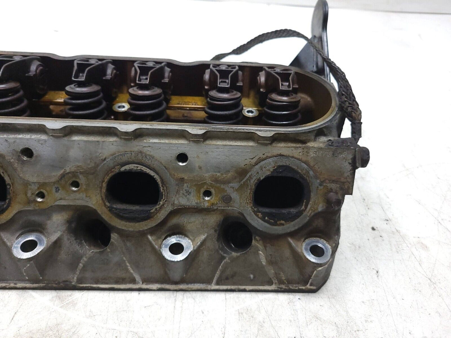 10-14 Chevrolet Suburban Engine Cylinder Head Left & Right Pair 5.3l OEM