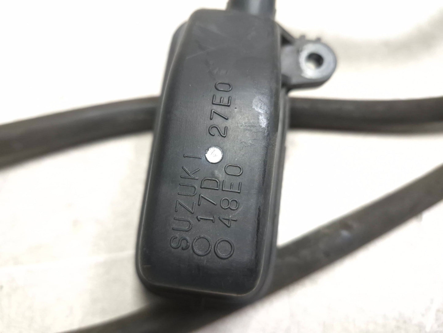 2006 Suzuki Katana Gsx600f 2nd Air Valve & 2nd Air Cleaner Tank Assy OEM