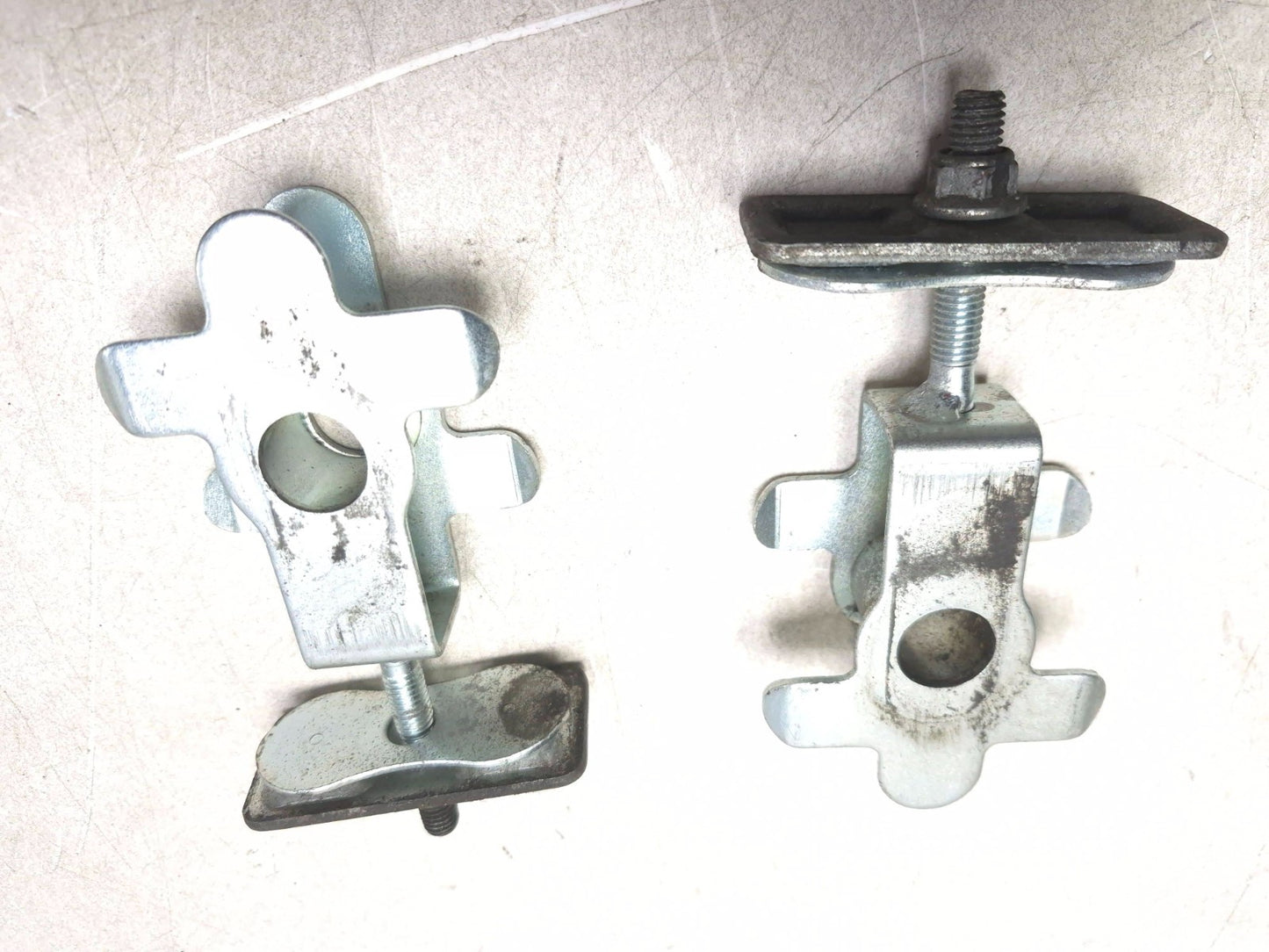 2001 Suzuki Gsx 750f Katana Chain Adjuster Pair OEM