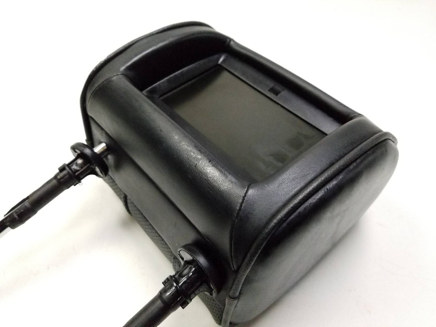2007 Range Rover Front Seat Headrest W/ Monitor Passenger Side Right OEM