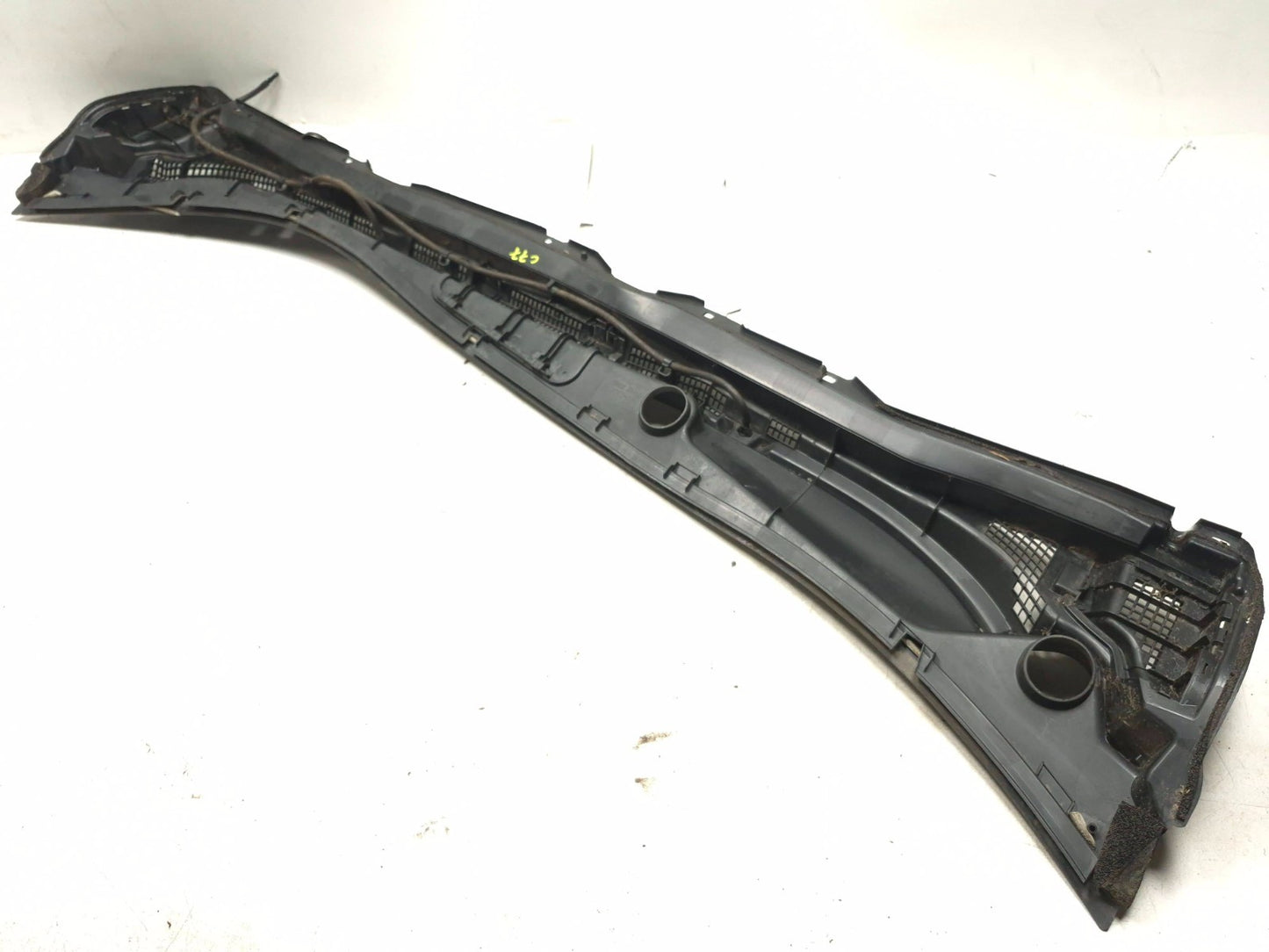 2012 Nissan Leaf Windshield Cowl Top Vent Cover Grille OEM