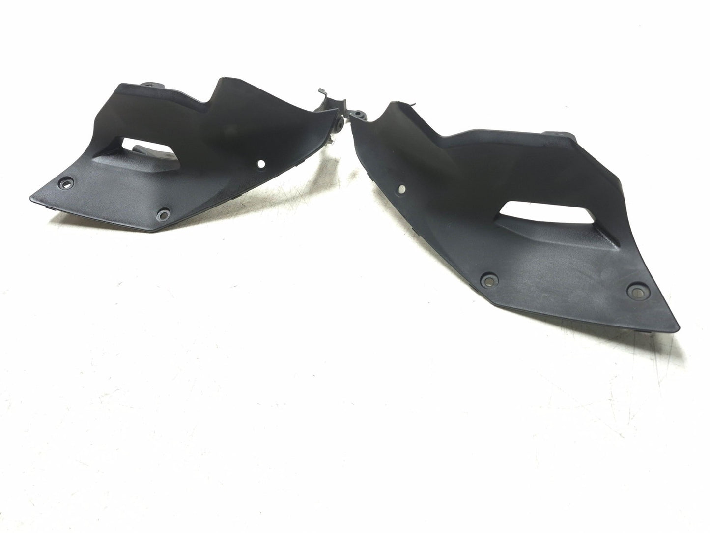 2019 Kawasaki Z400 Er400d Front Inner Shroud Cover Left & Right Pair OEM